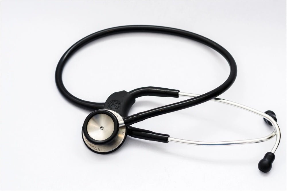 Littmann Classic Vs. Lightweight: Which Stethoscope Should You Pick? - CornellSurgical.com