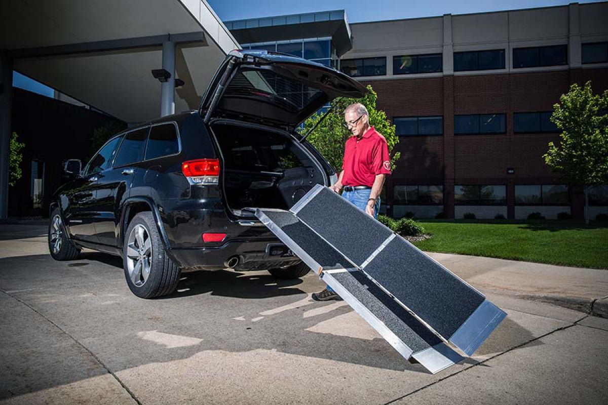 10' Portable Trifold Ramp - CornellSurgical.com