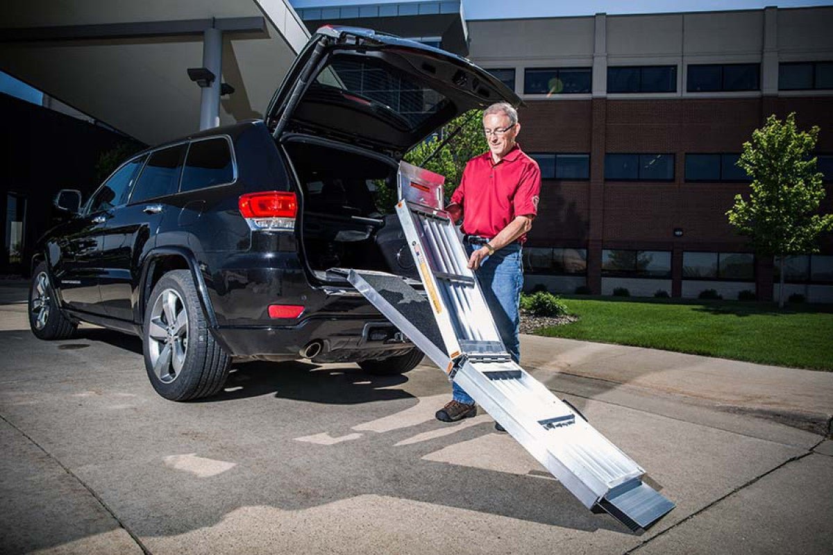 10' Portable Trifold Ramp - CornellSurgical.com