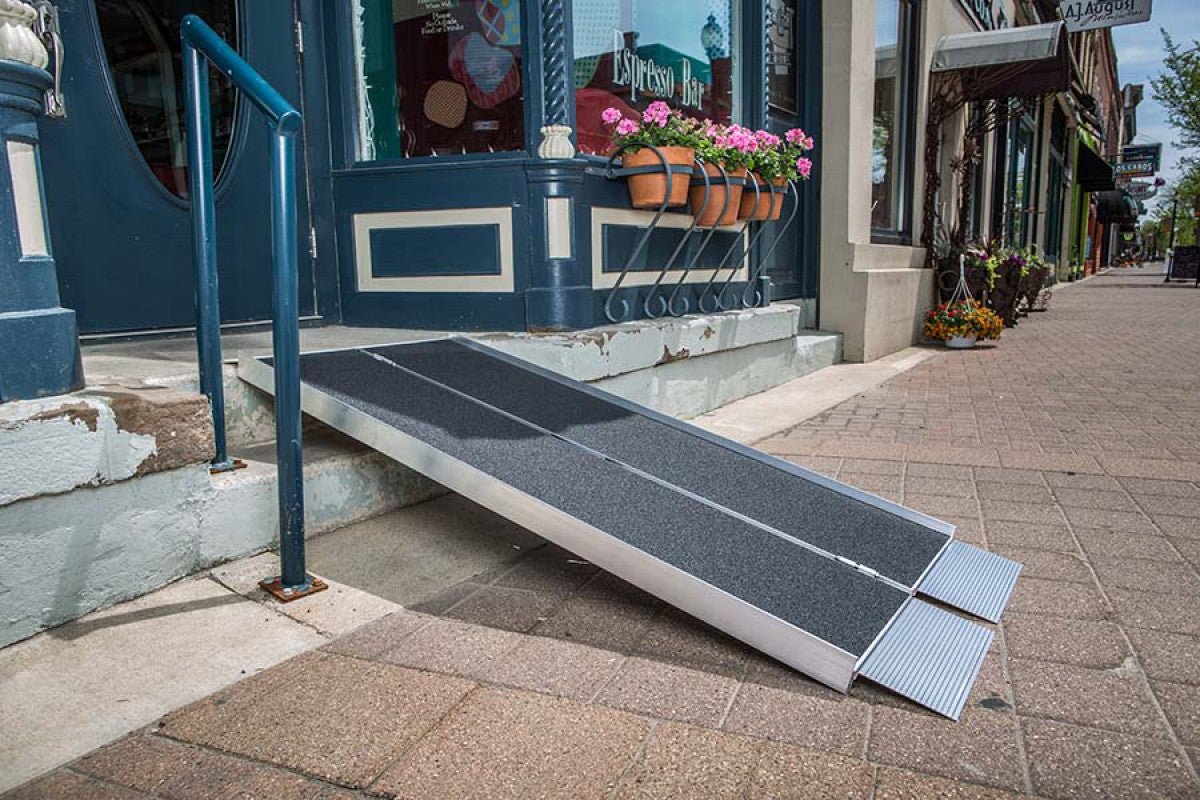 4' Portable Suitcase Ramp - CornellSurgical.com